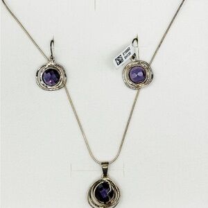 NEW Magnolia Silver with simulated amethyst necklace and earring set